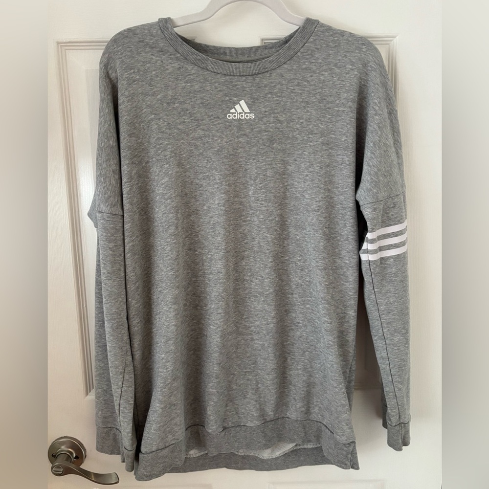 Adidas Women's Gray Pullover Size Medium